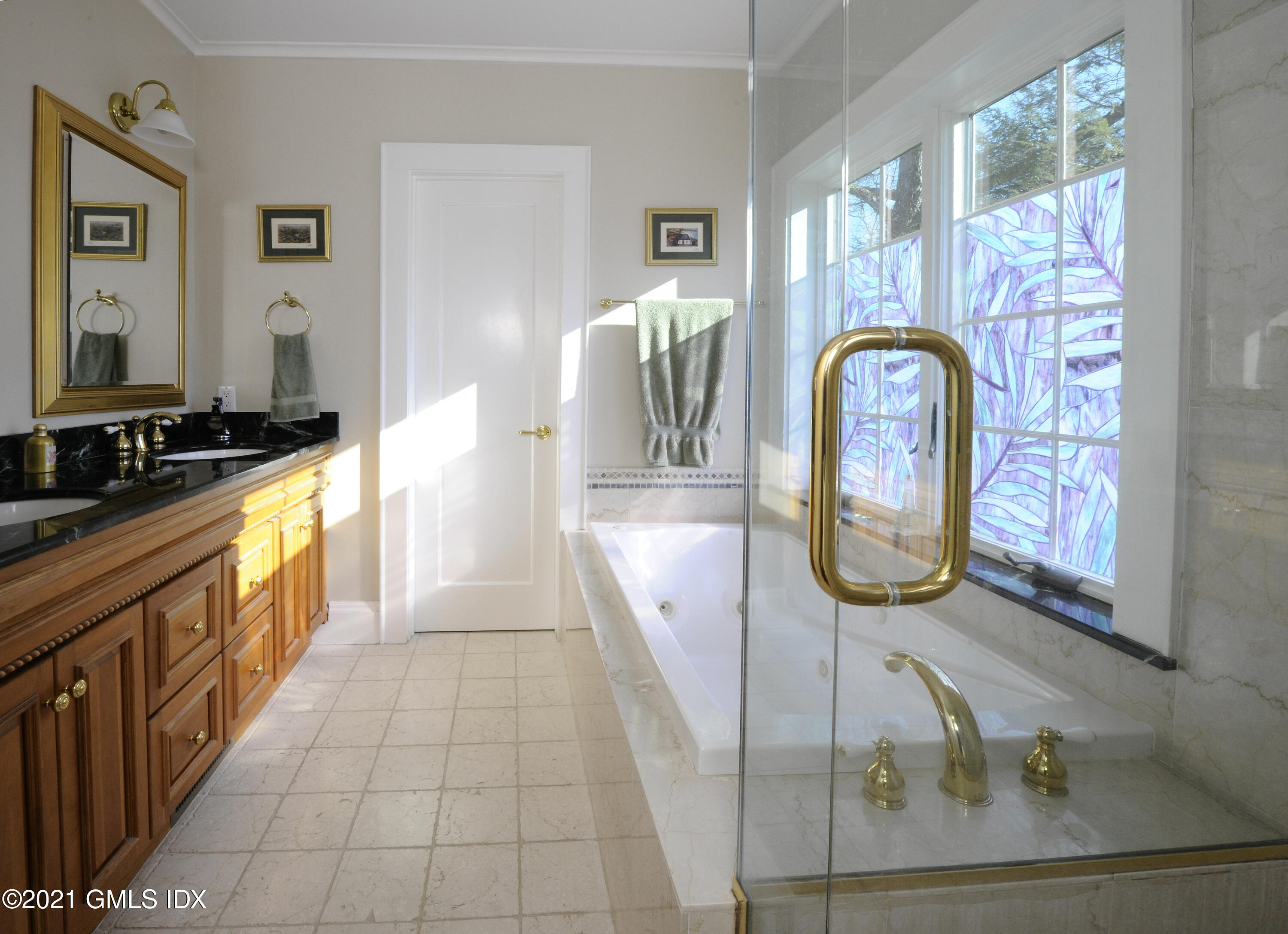 11 Osee Place