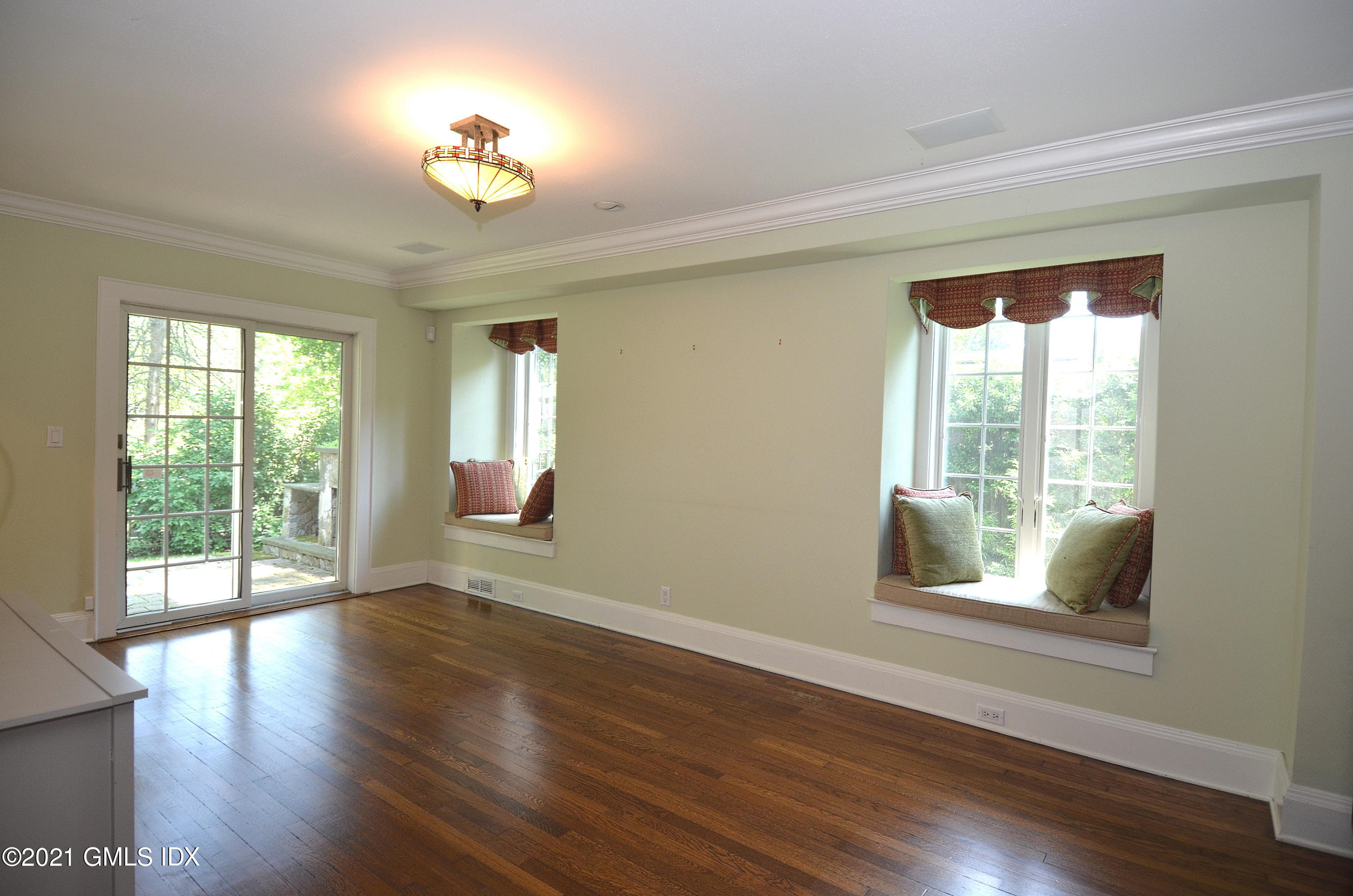 11 Osee Place