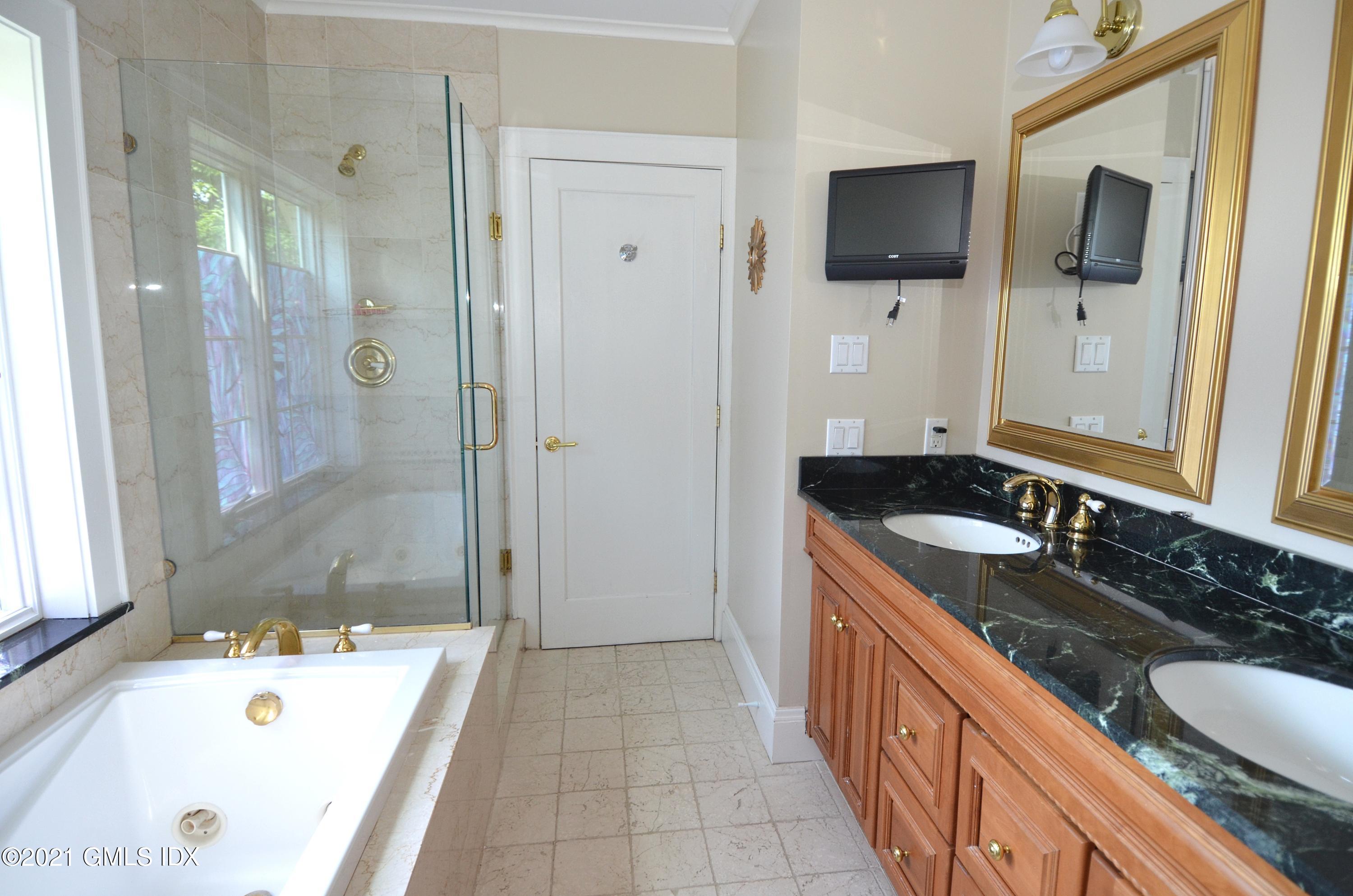 11 Osee Place