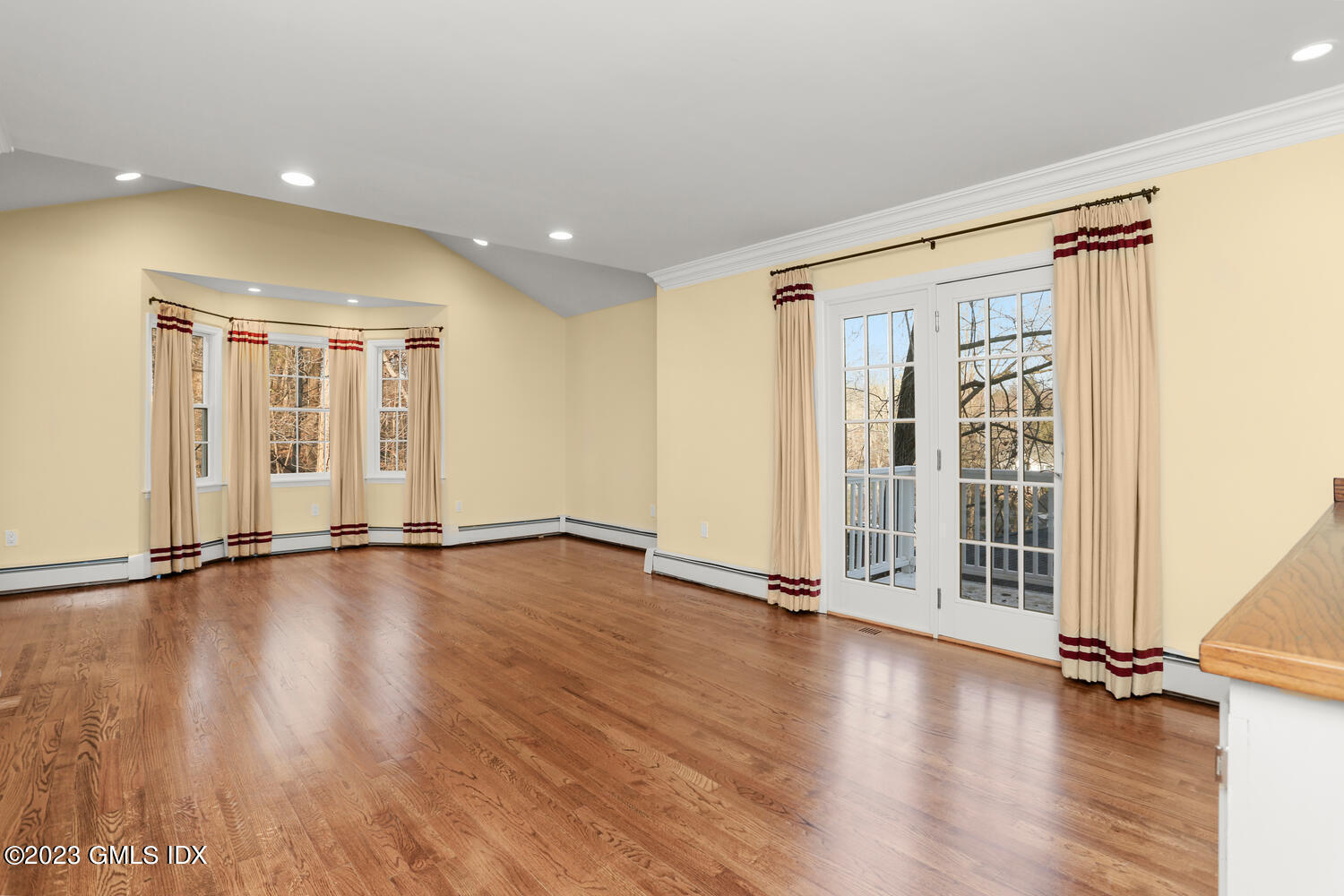 111 Stanwich Road