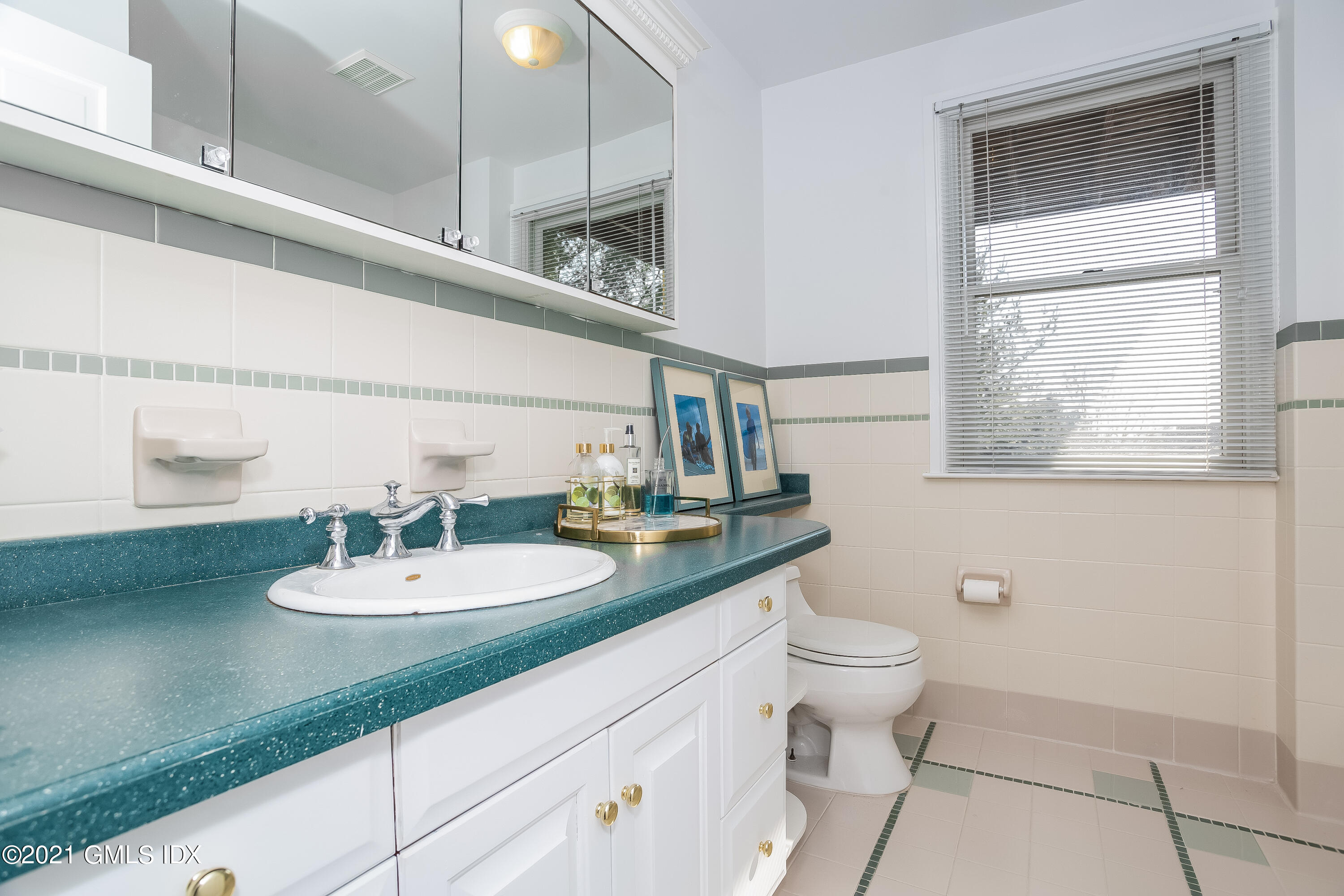 12 Lexington Avenue 2