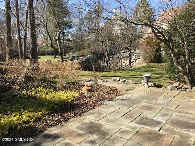 208 W Lyon Farm Drive UNIT 208