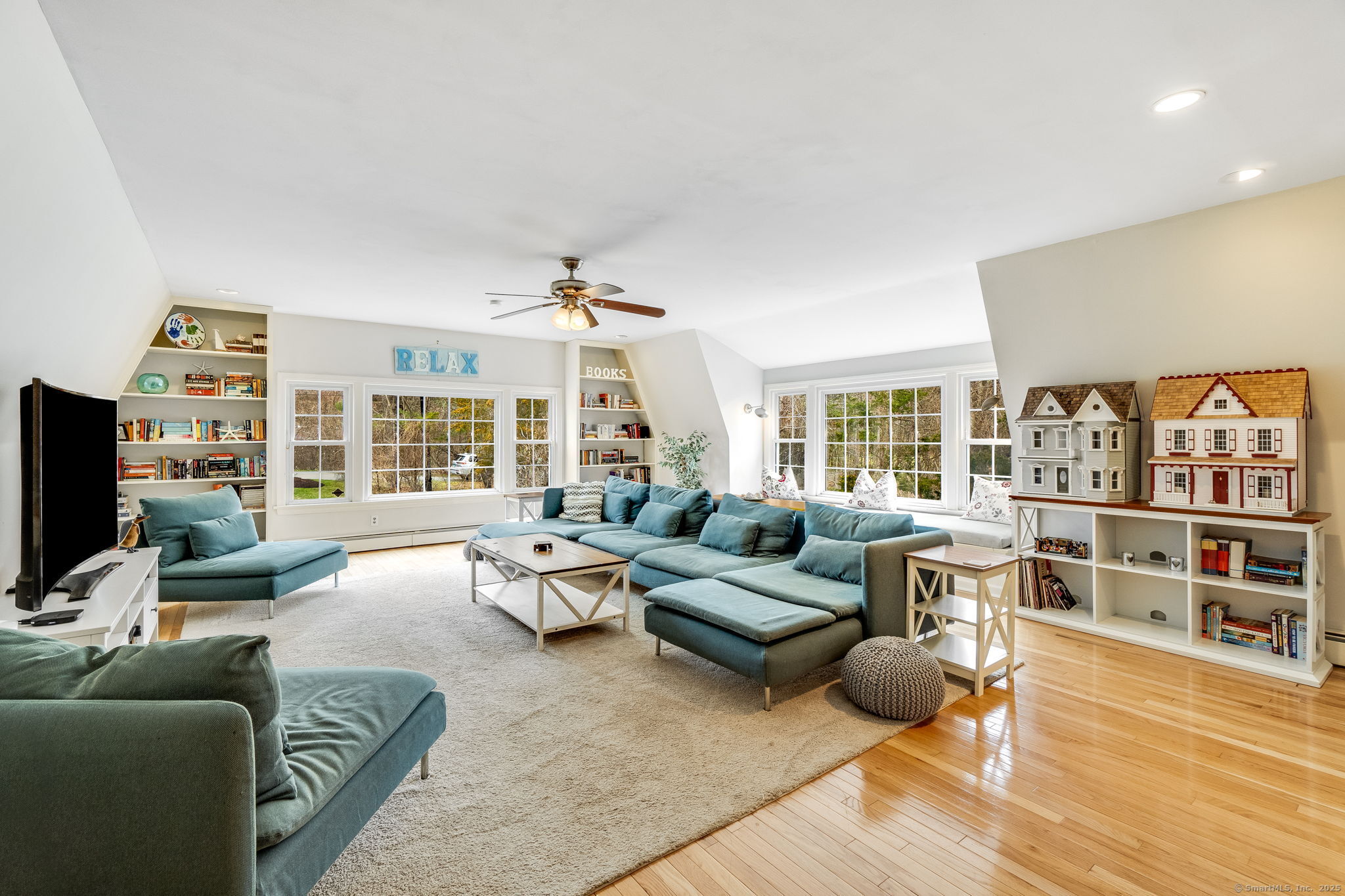11 Ambler Lane