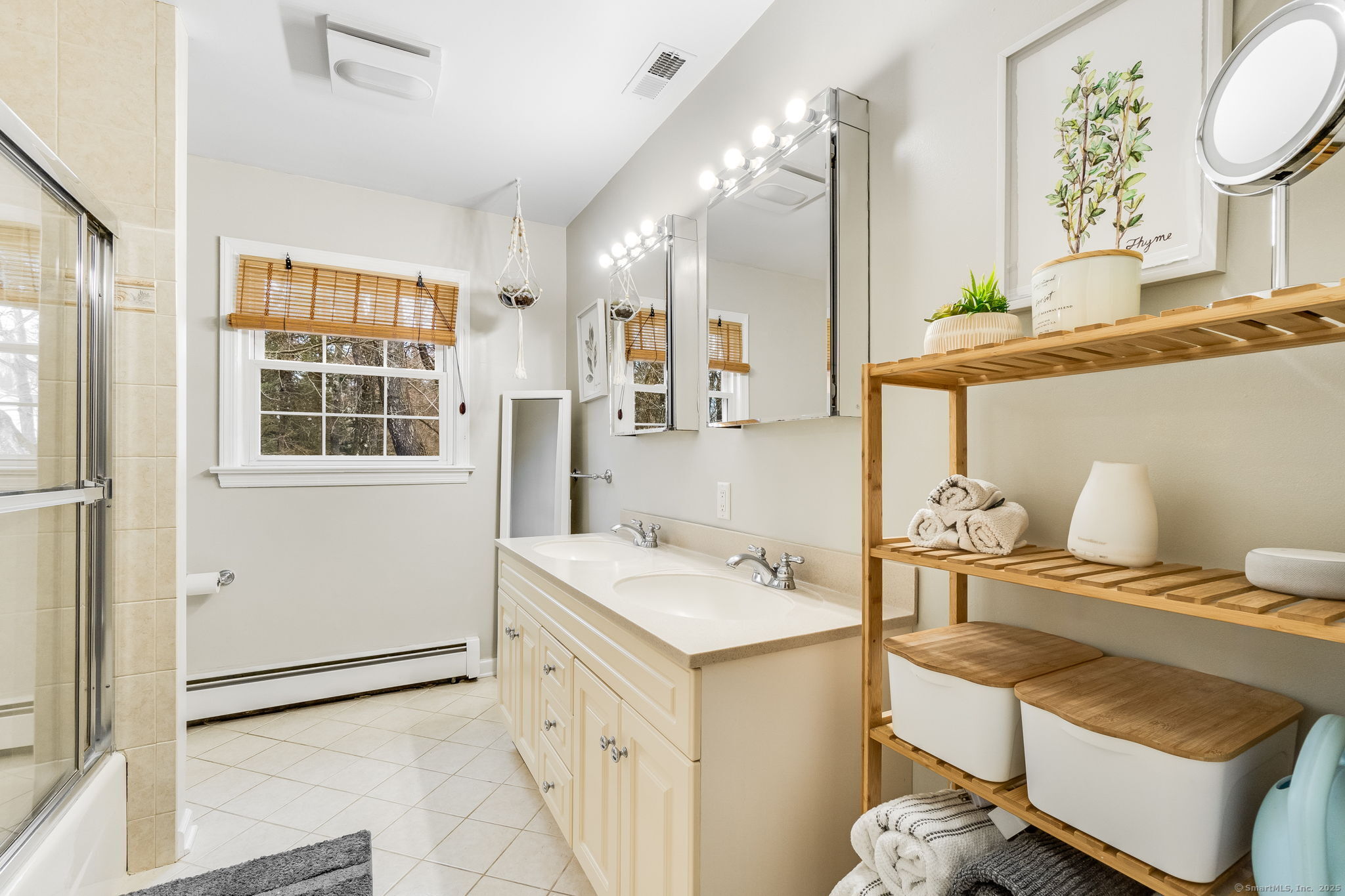 11 Ambler Lane