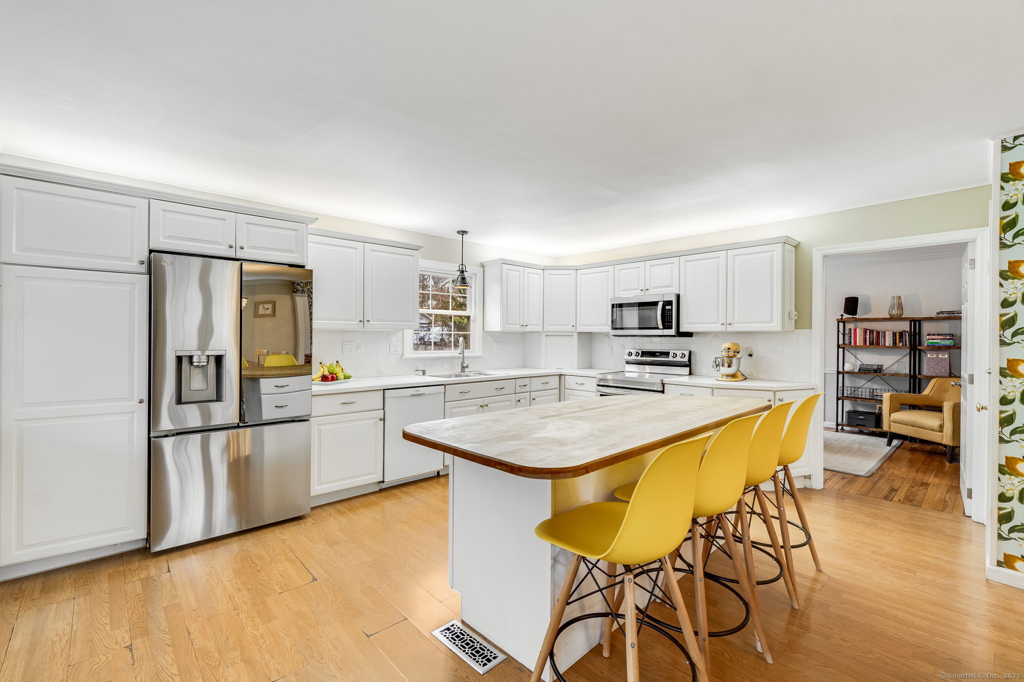 11 Ambler Lane