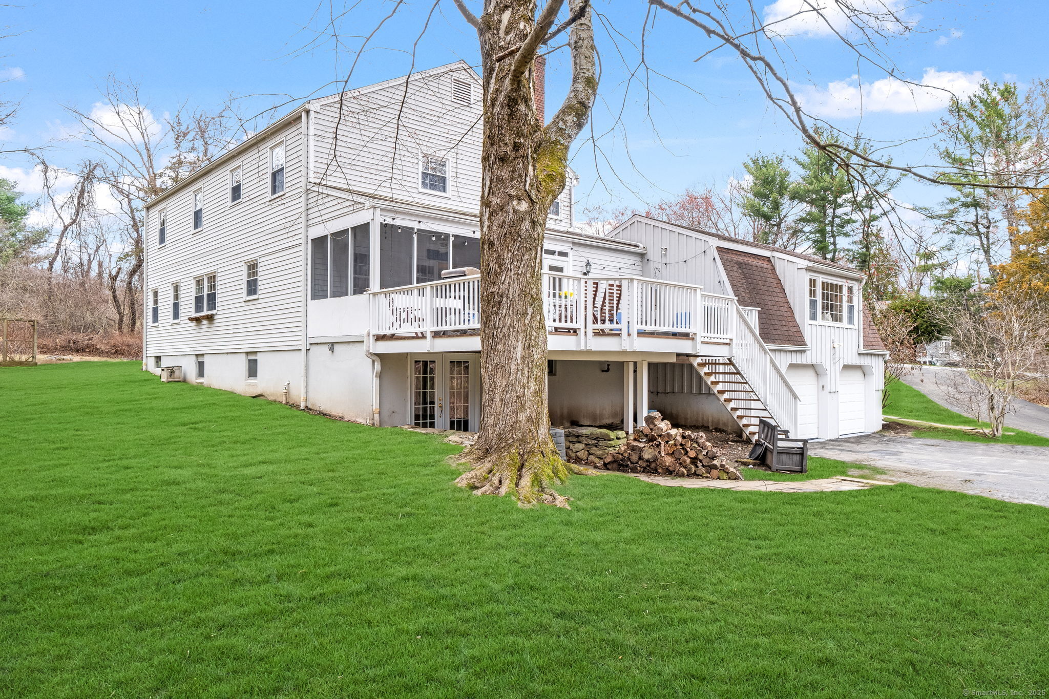 11 Ambler Lane