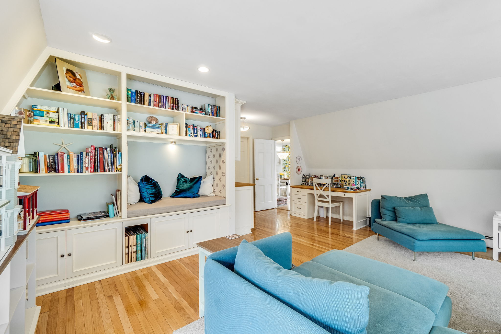 11 Ambler Lane