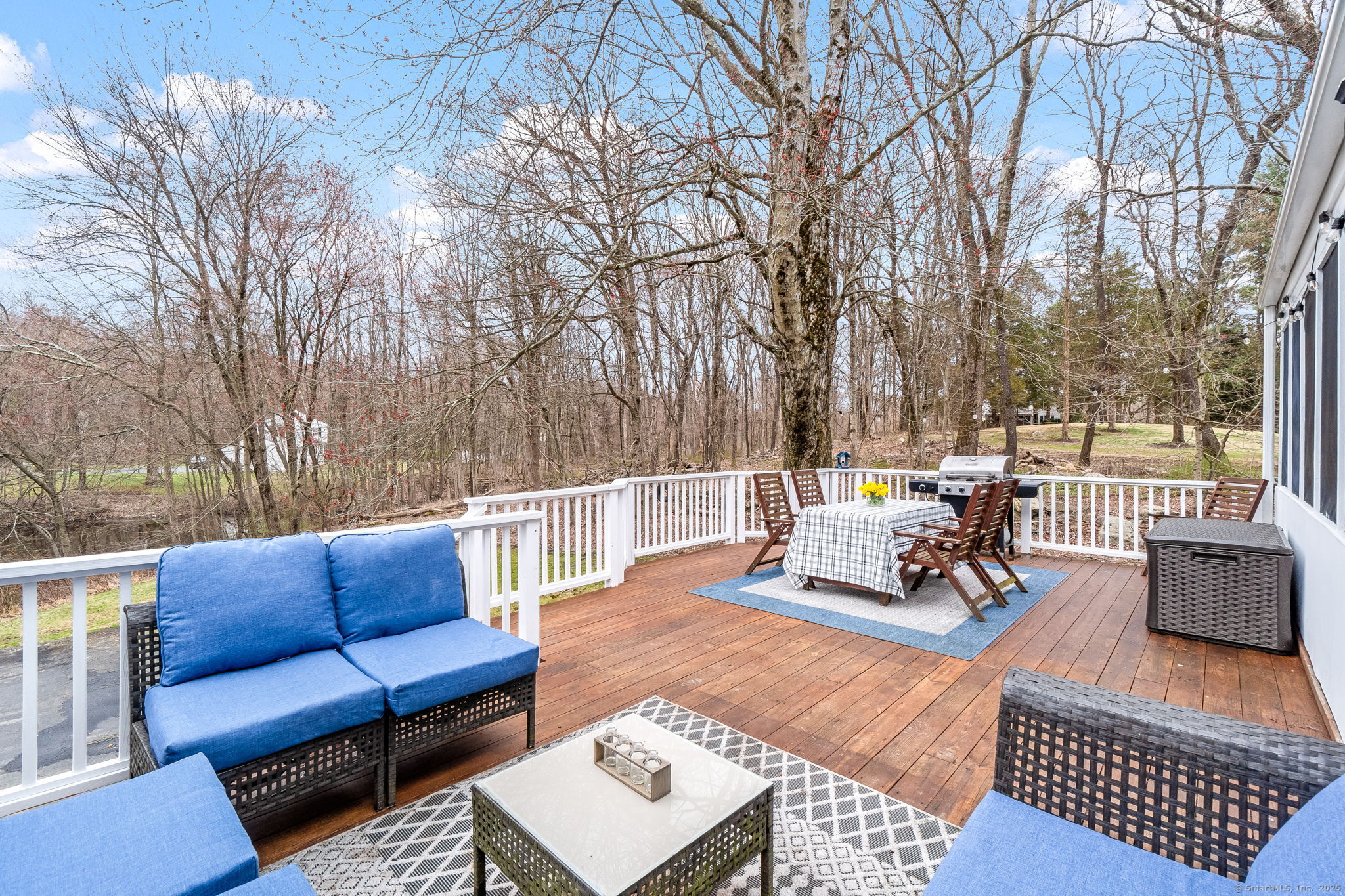 11 Ambler Lane