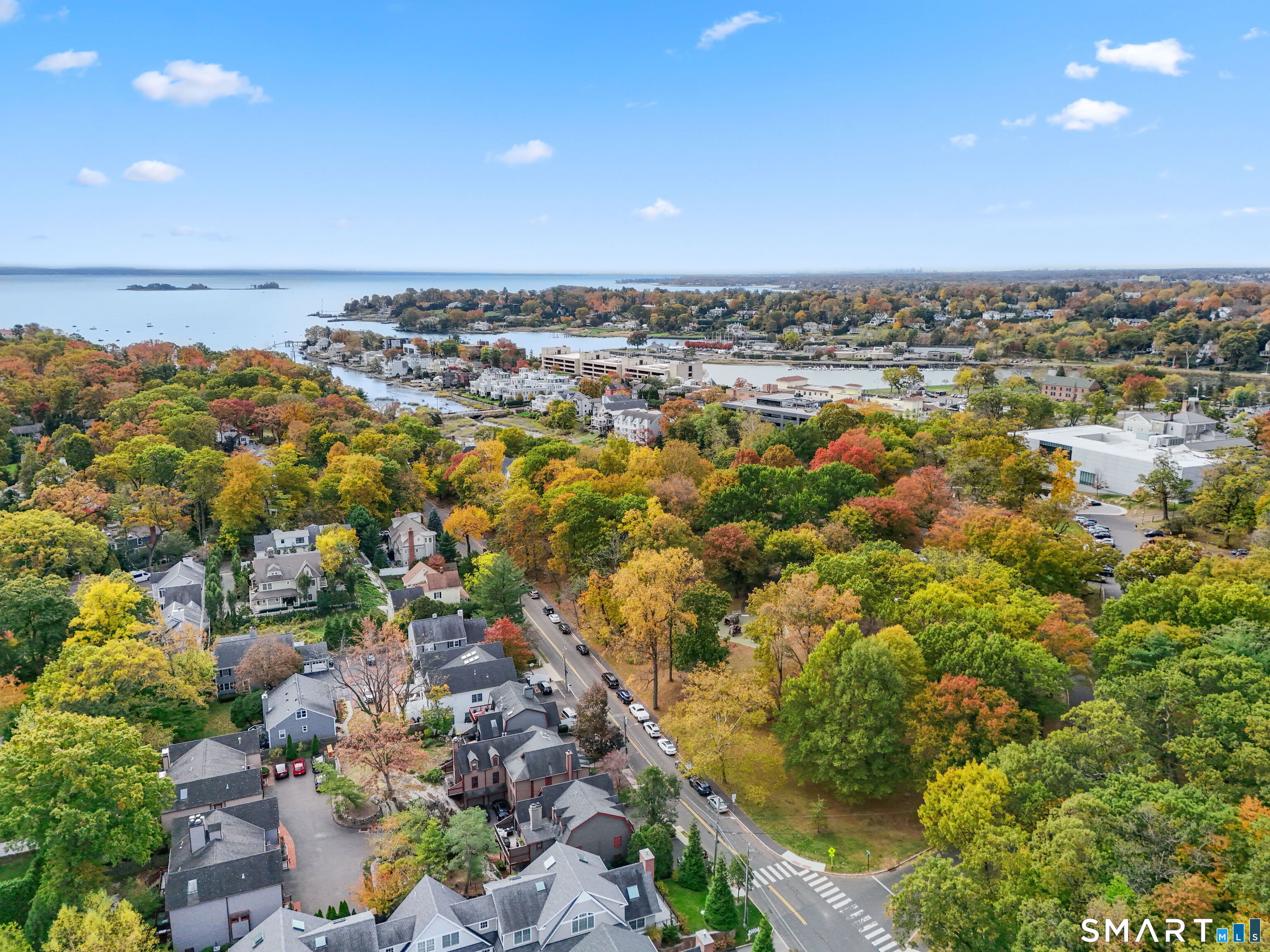 49 Indian Harbor Drive 1