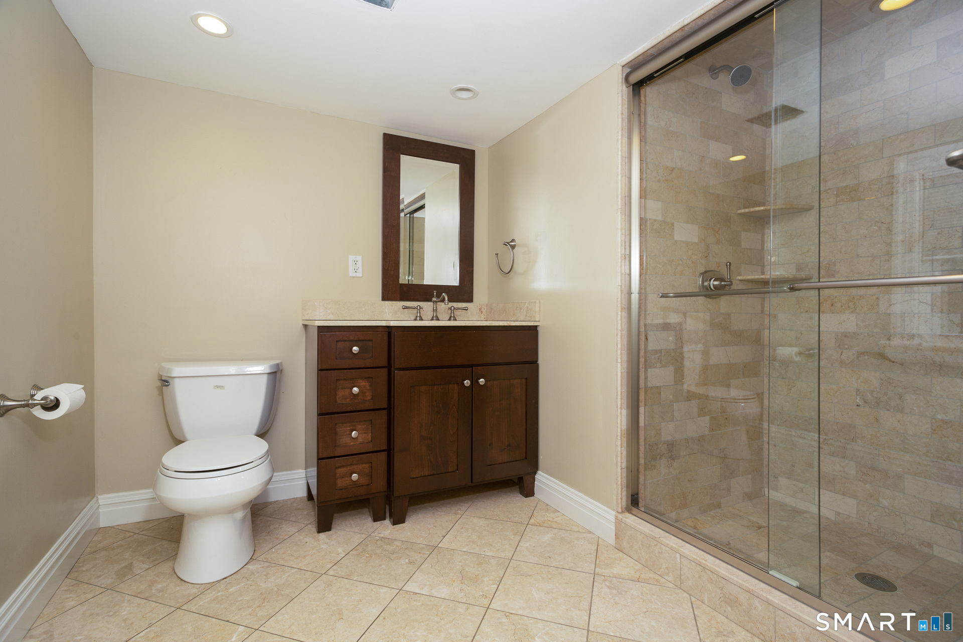 309 Milbank Avenue 1