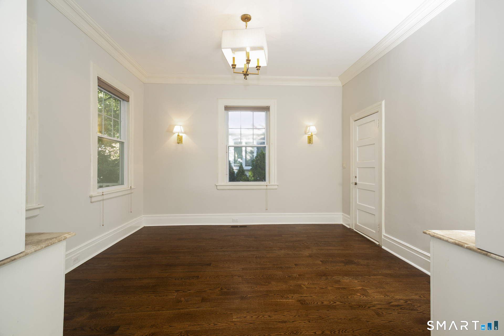 309 Milbank Avenue 1