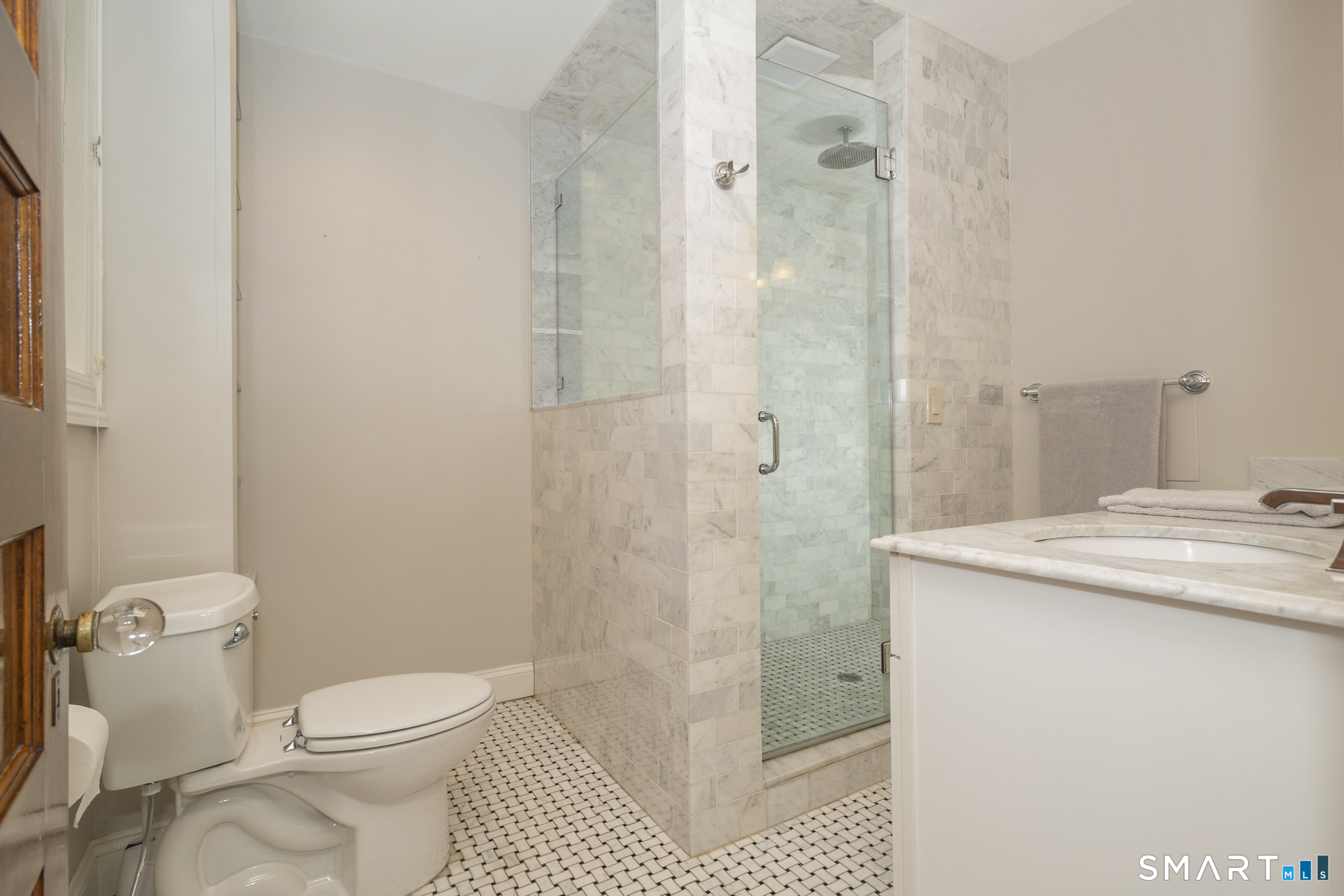 309 Milbank Avenue 1