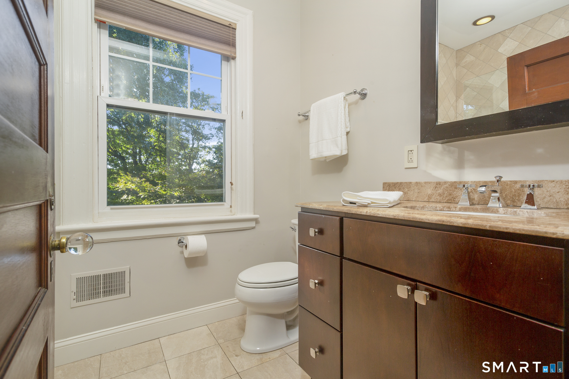 309 Milbank Avenue 1