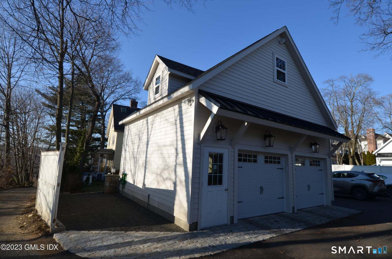 309 Milbank Avenue 1