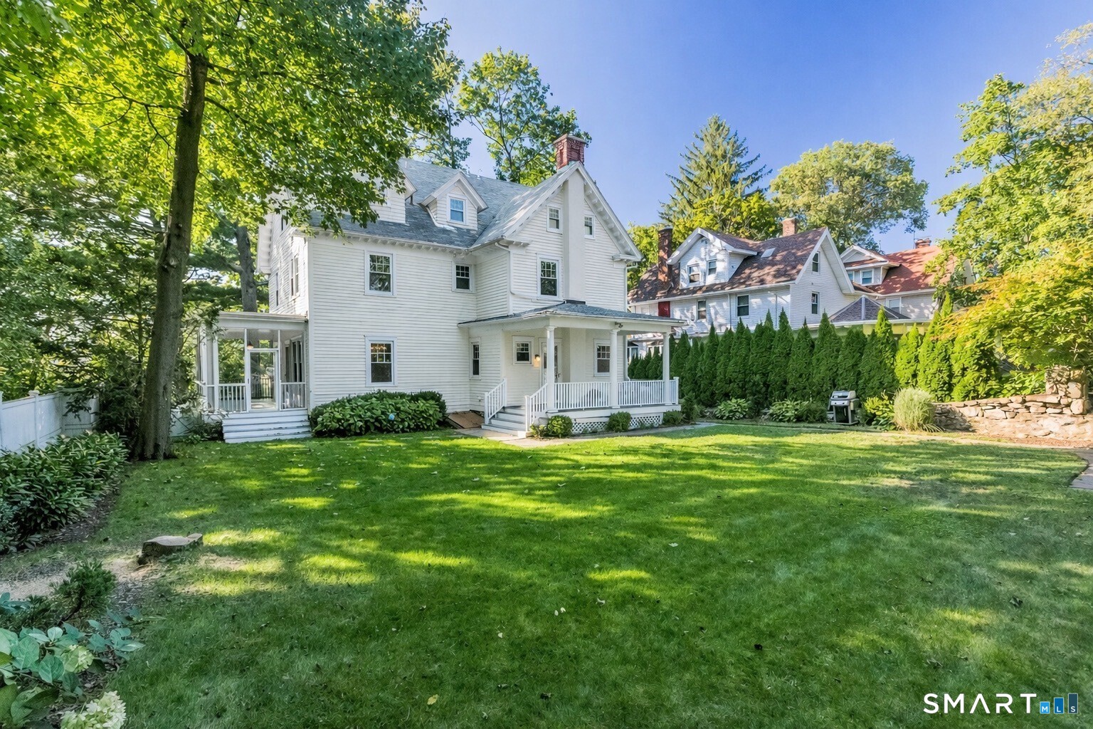 309 Milbank Avenue 1