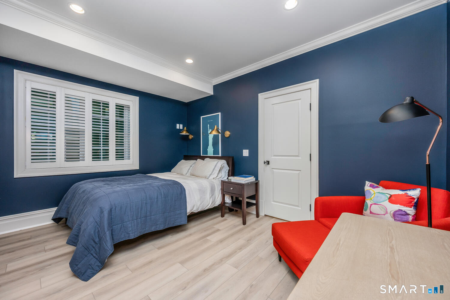 304 Brookside Road