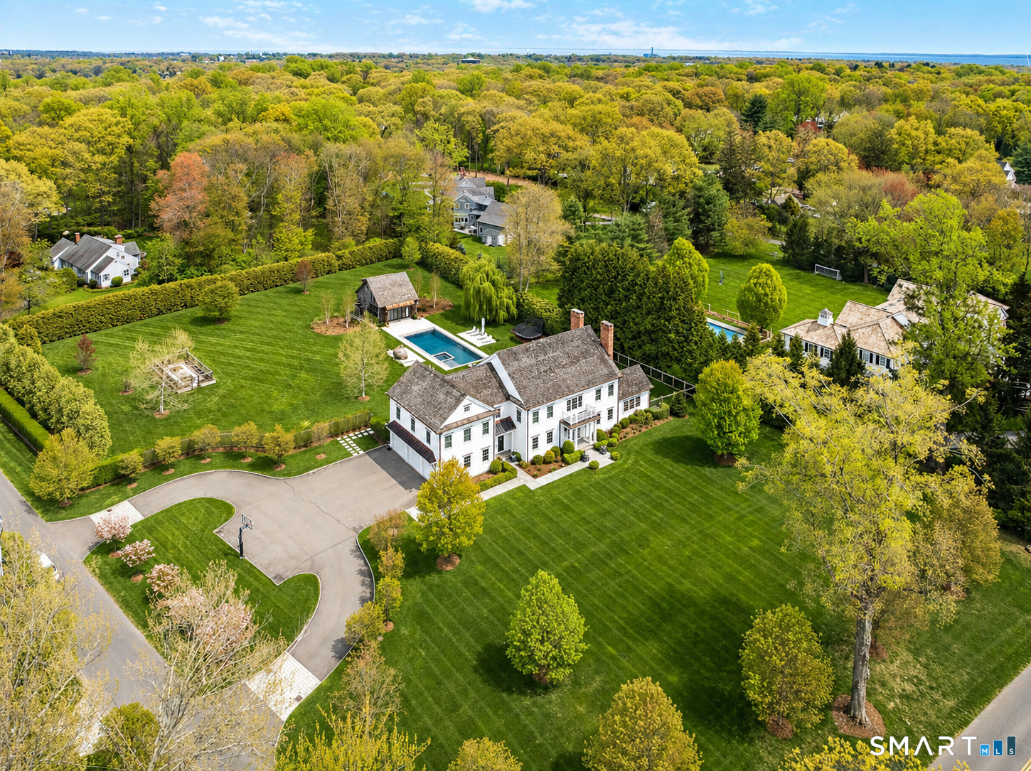 304 Brookside Road