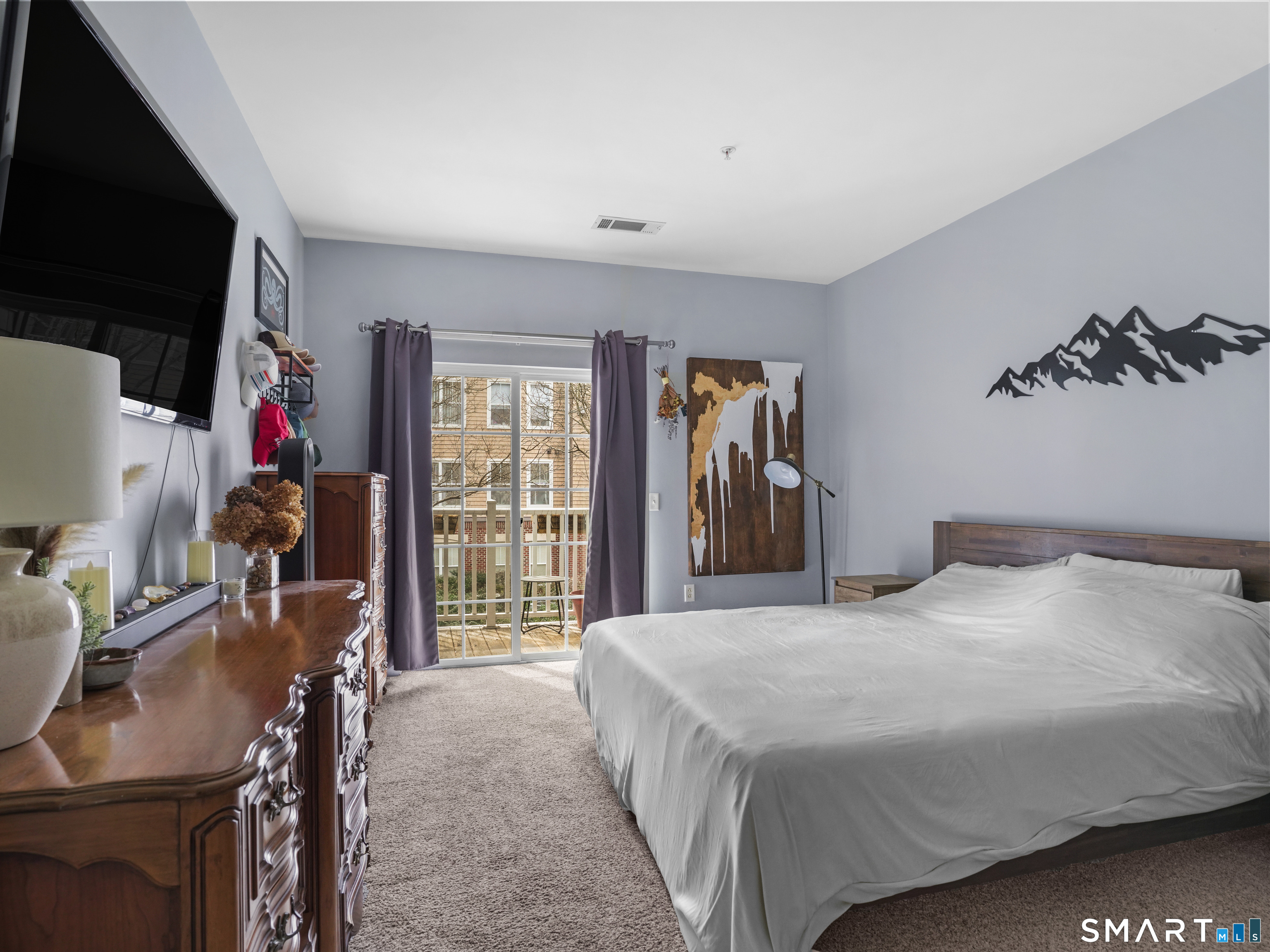 35 W Broad Street 224