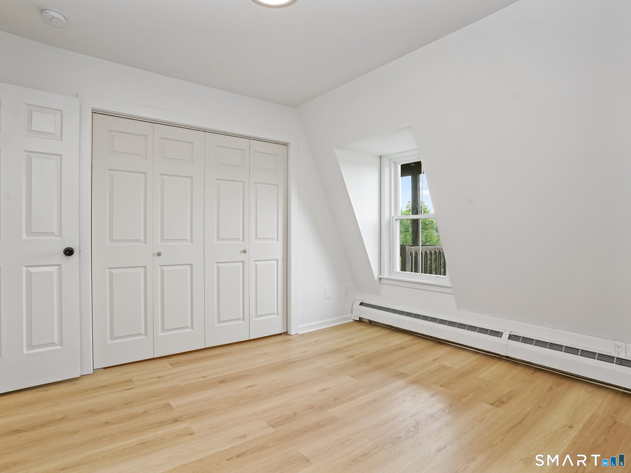 678 Atlantic Street Unit: 3