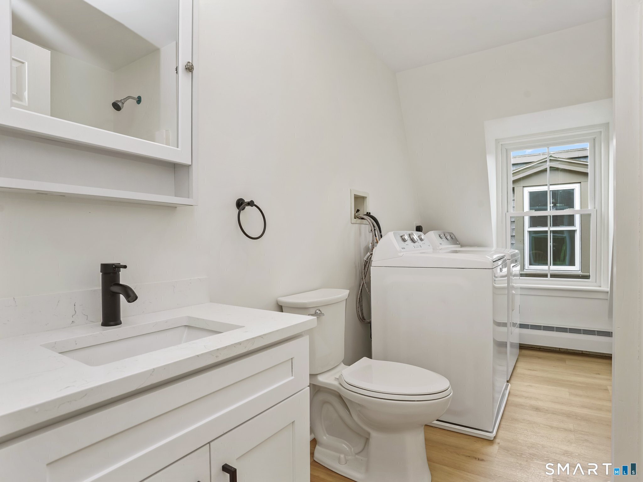 678 Atlantic Street Unit: 3