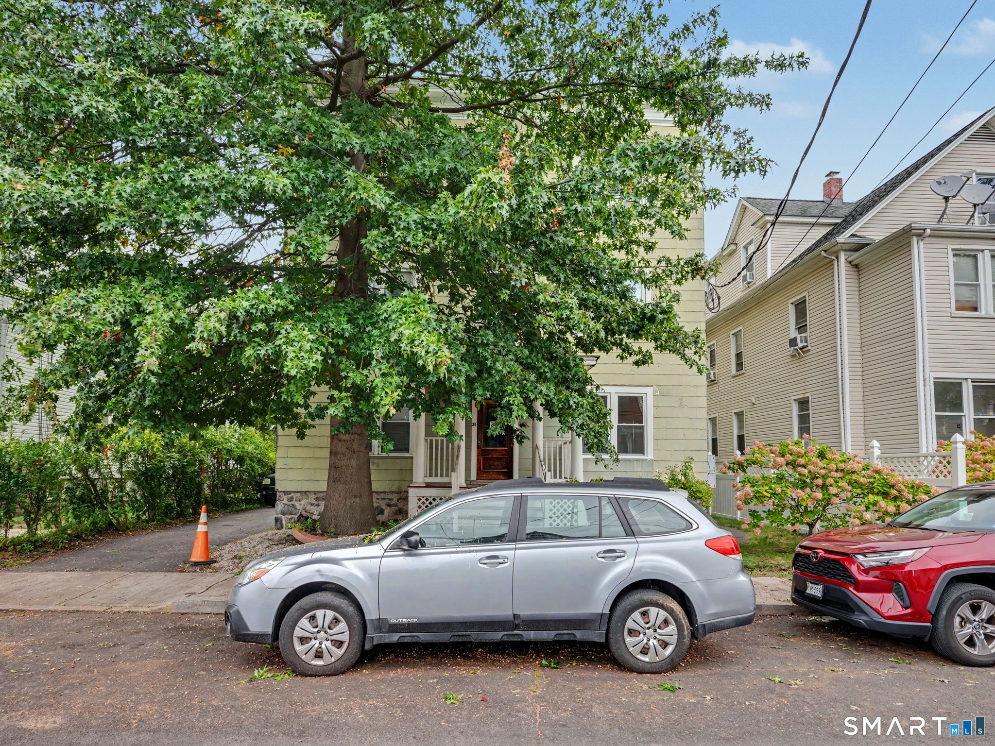 28 East Walnut Street
