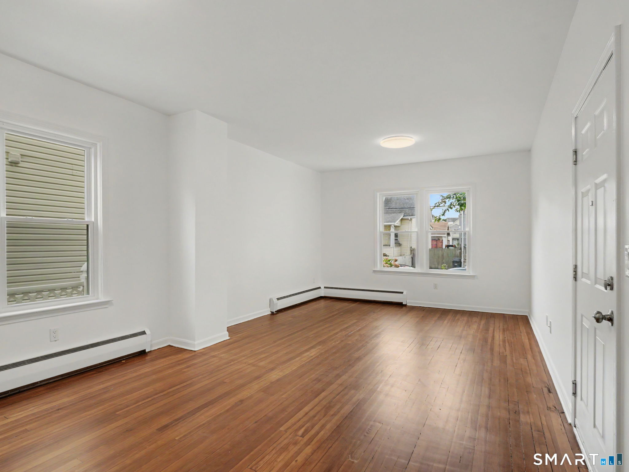 28 East Walnut Street
