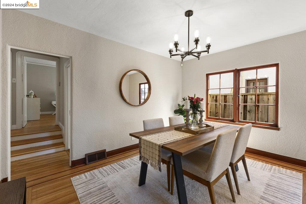 4093 Waterhouse Rd