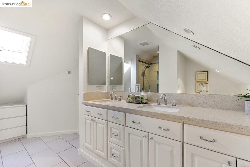 4093 Waterhouse Rd