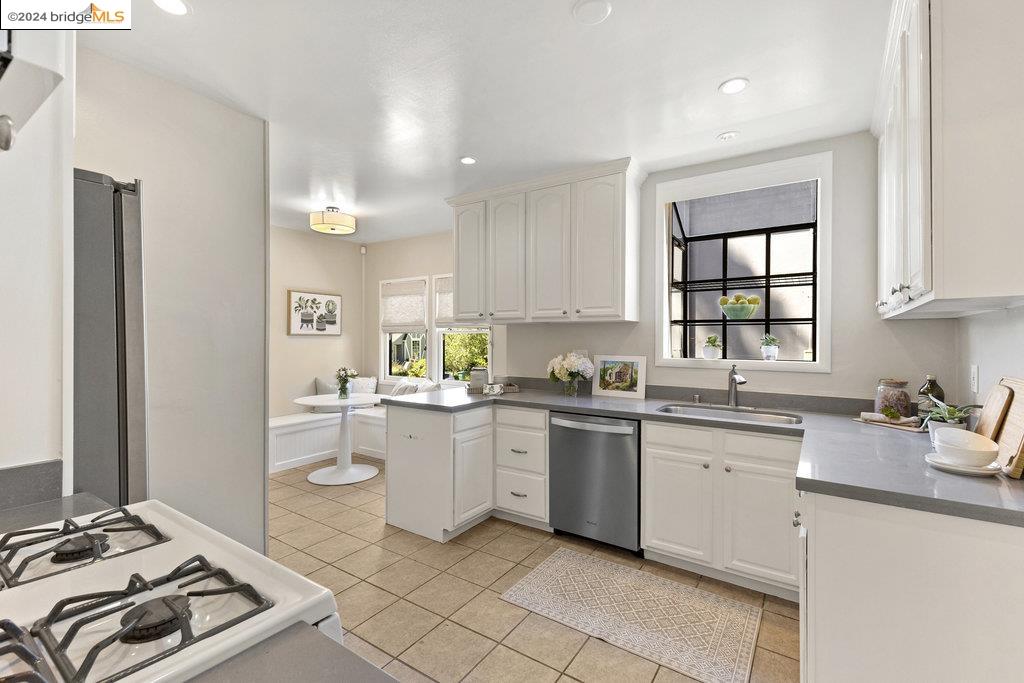 4093 Waterhouse Rd
