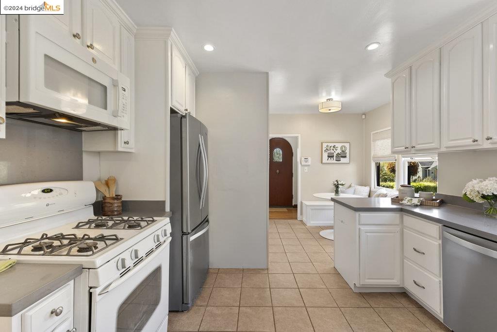 4093 Waterhouse Rd
