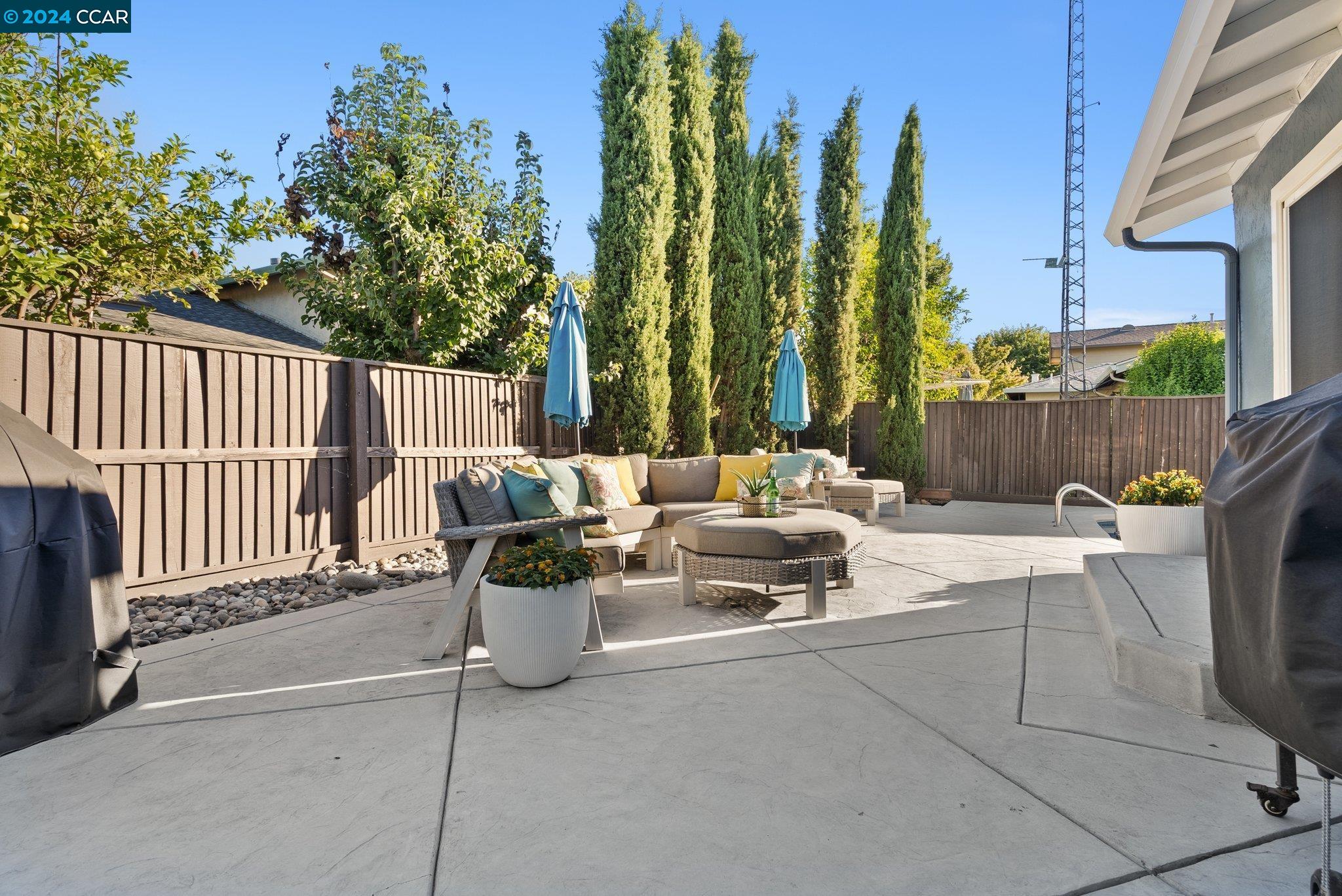 2144 Fox Way