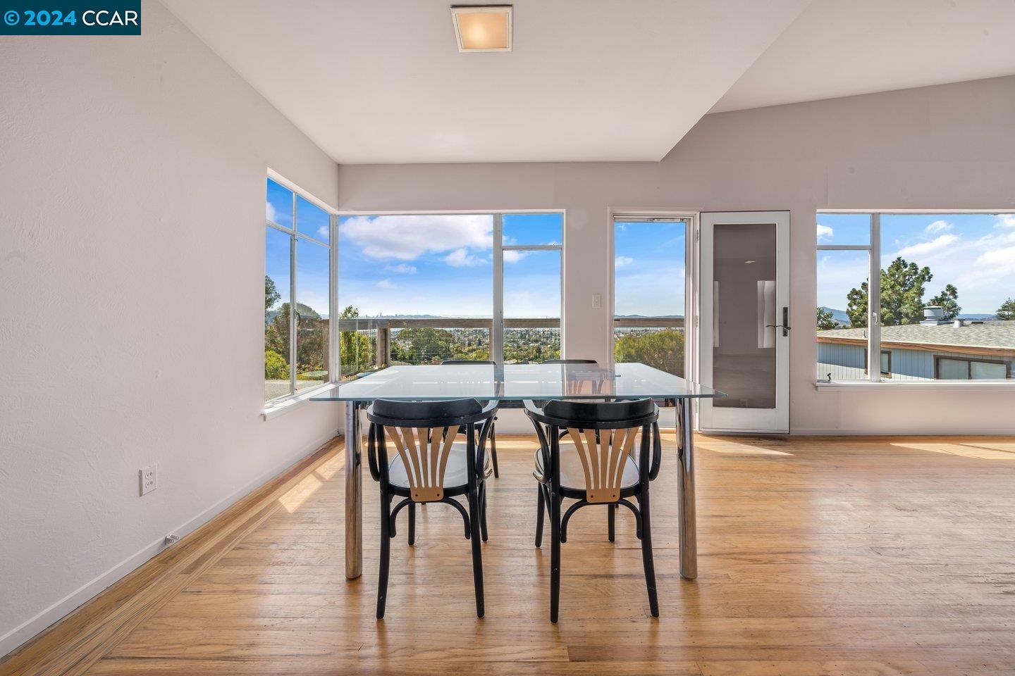 951 Galvin Dr