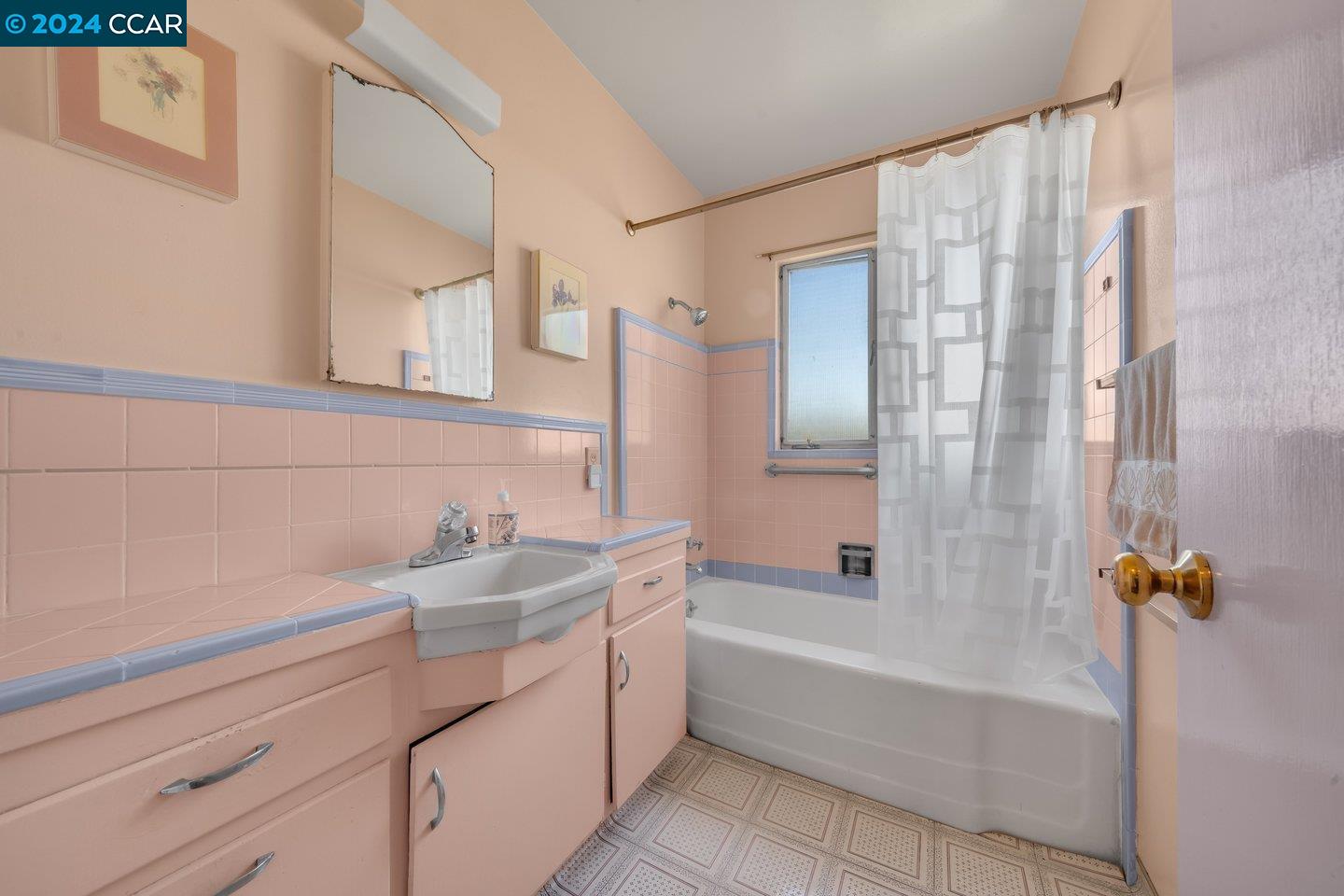 951 Galvin Dr