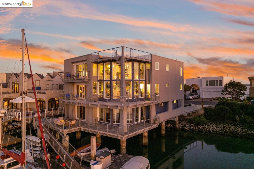 1417 Sandpiper Spit