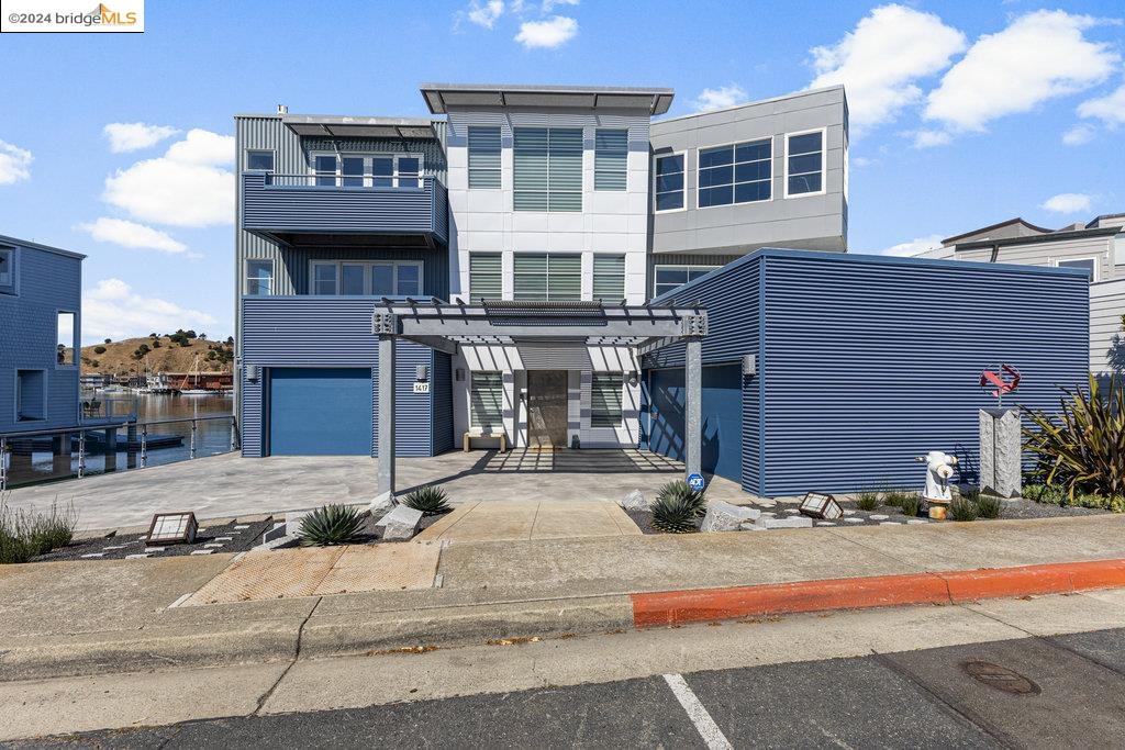 1417 Sandpiper Spit
