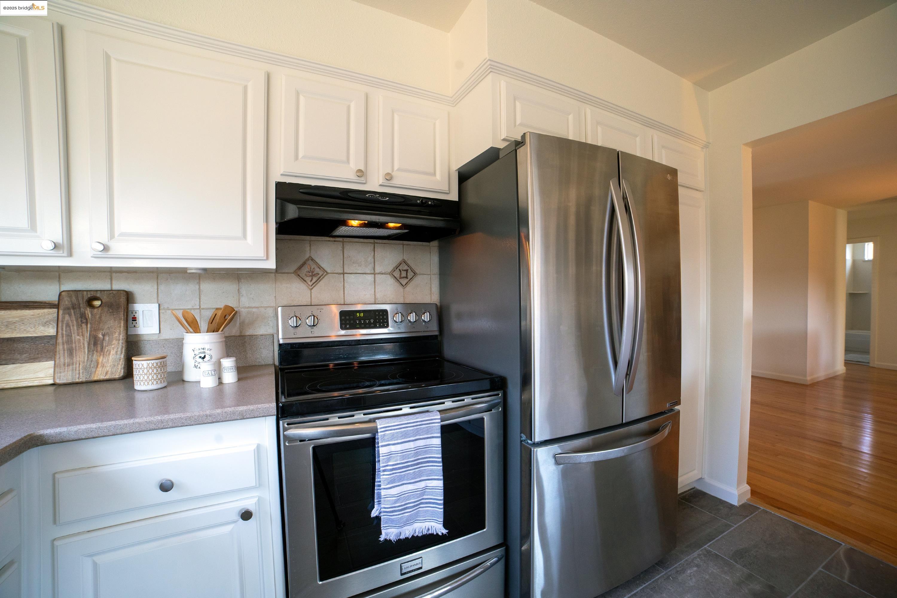 2710 Lyon Cir