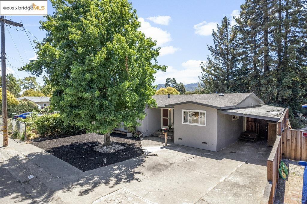 615 Manuel Dr