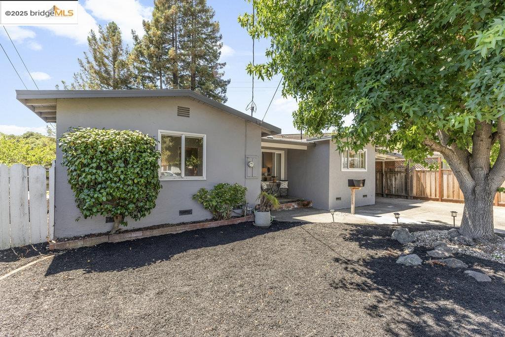 615 Manuel Dr