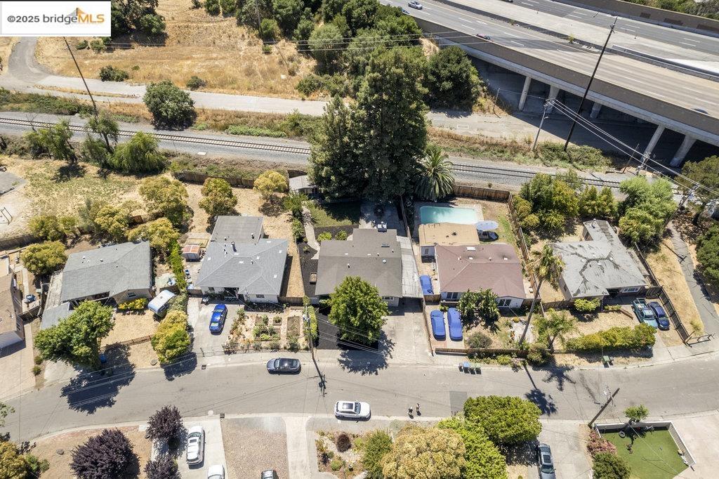 615 Manuel Dr