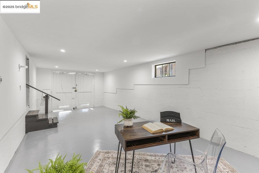 85 Stratford Rd