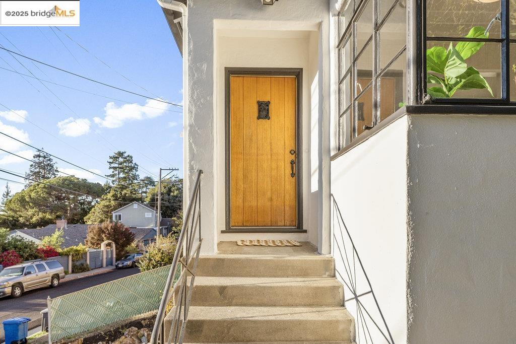 85 Stratford Rd
