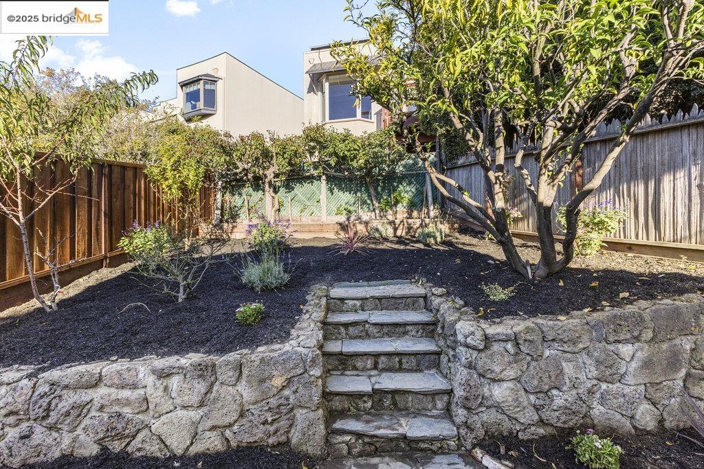 85 Stratford Rd