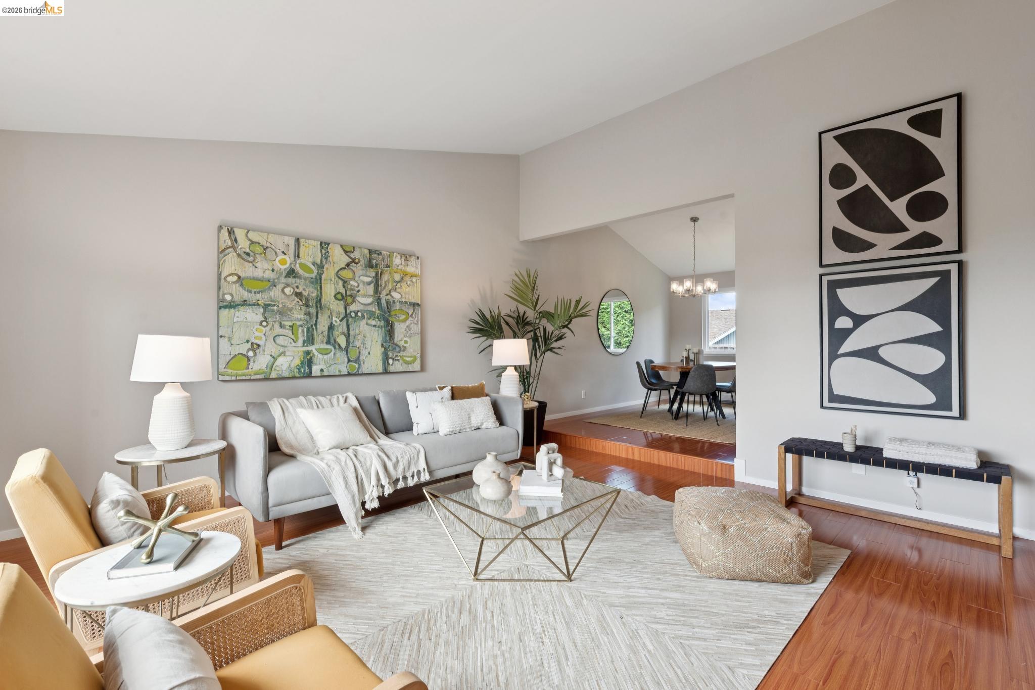 6819 Blake St