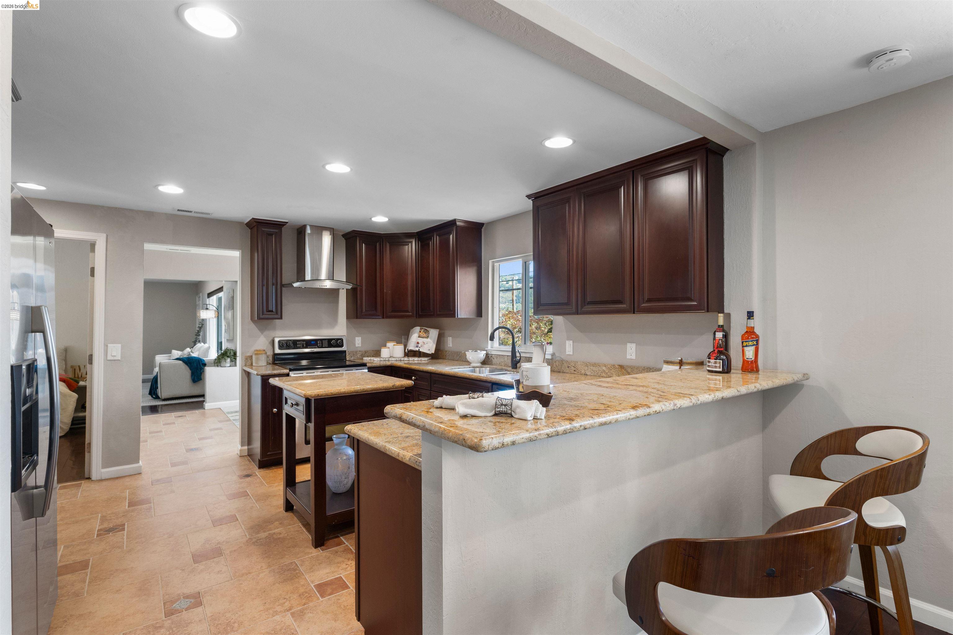 8019 Sterling Dr