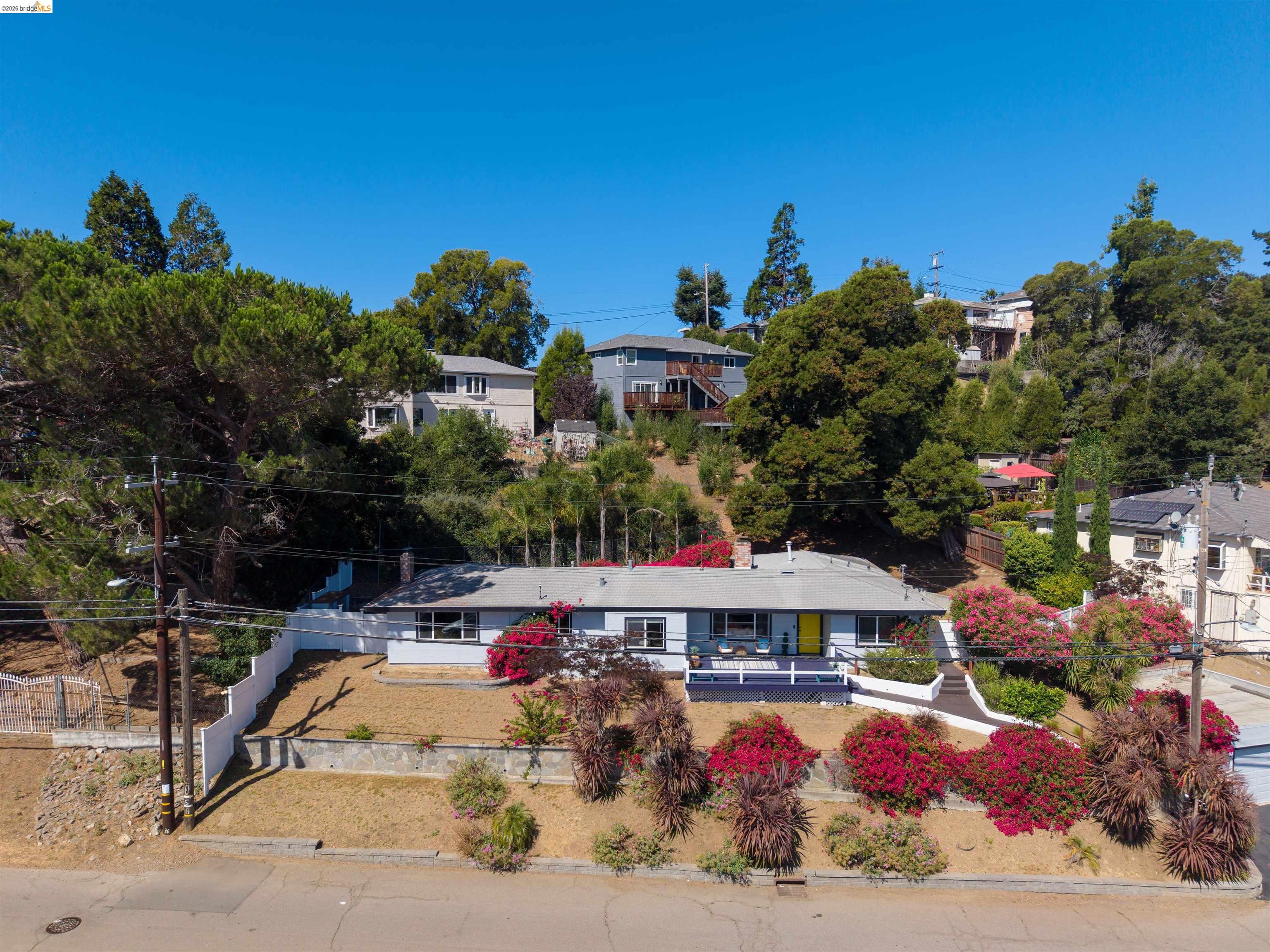 8019 Sterling Dr