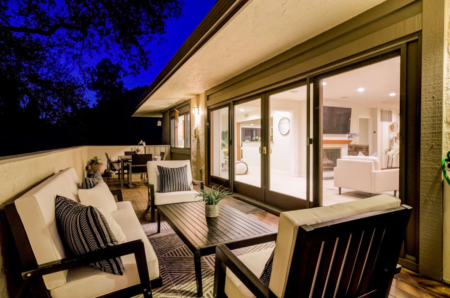 11012 Canyon Vista DR