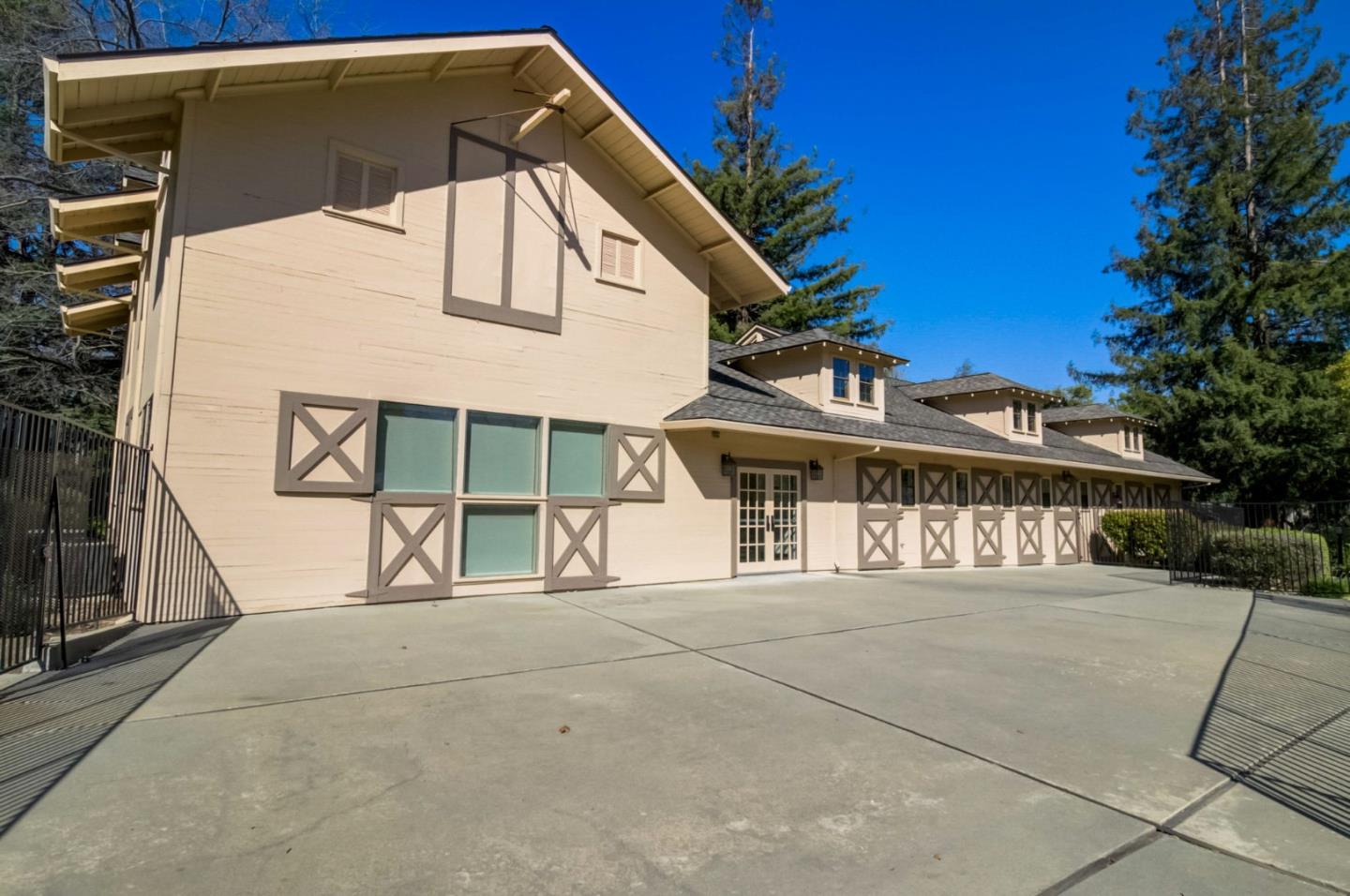 11012 Canyon Vista DR