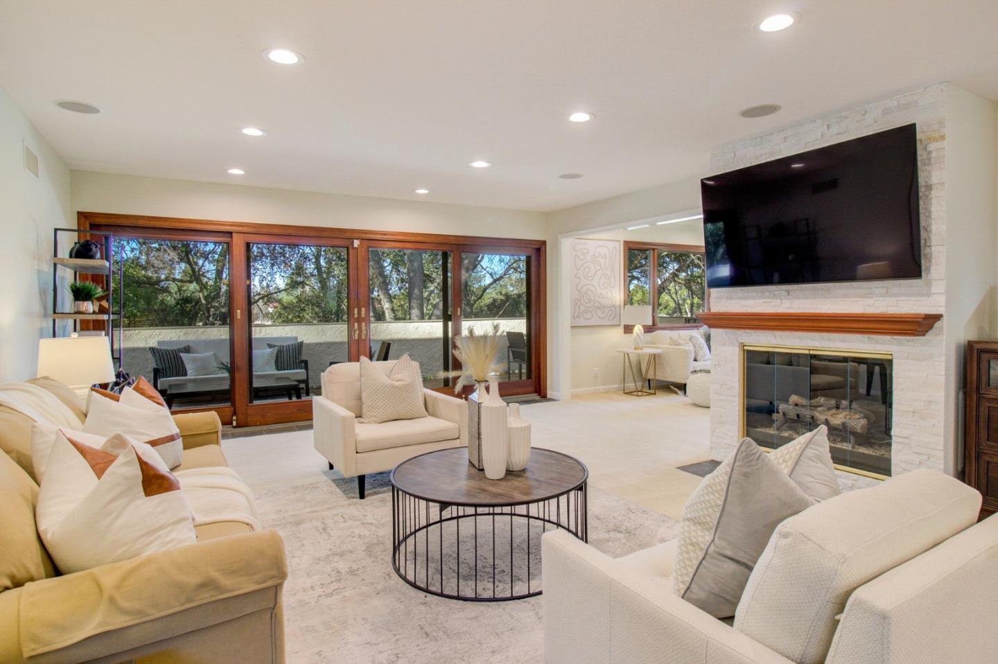 11012 Canyon Vista DR