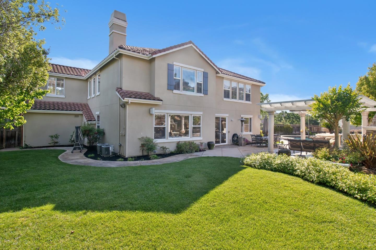 5200 Hecker CT