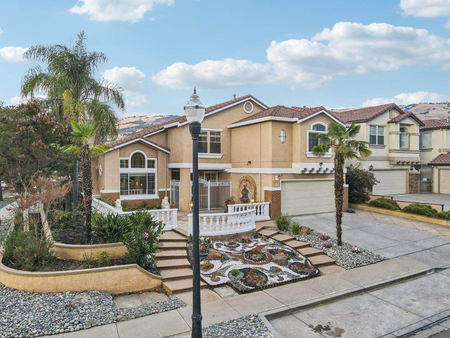 4911 Tuscany CIR